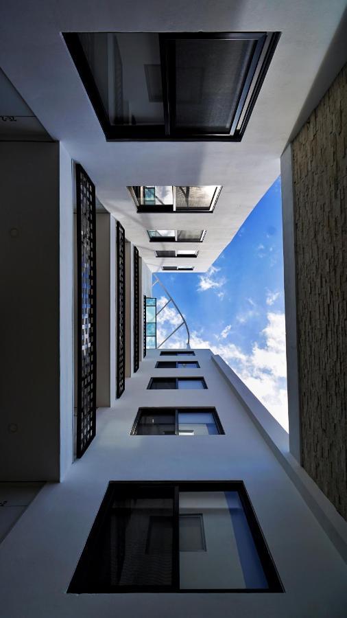 Hotel Mare Playa Del Carmen Esterno foto